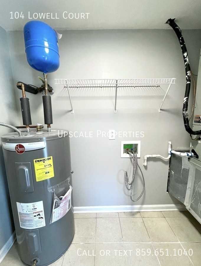 104 Lowell Ct - Photo 6 of 13