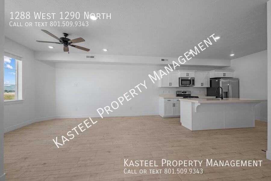 1288 W 1290 N - Photo 6 of 26