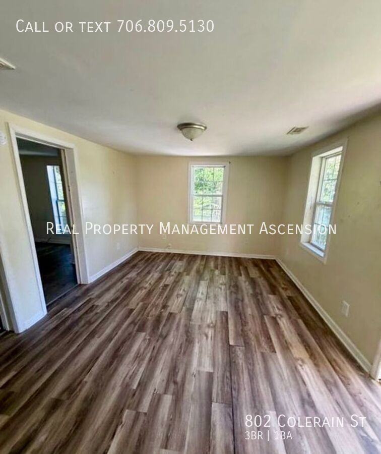802 Colerain St - Photo 3 of 9