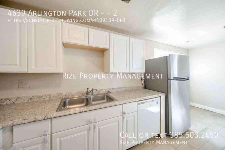 4639 S Arlington Park Dr #2 - Photo 4 of 15