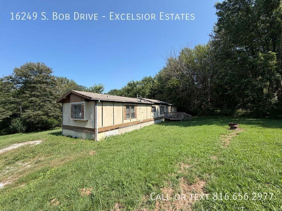 16249 Bob Dr - Photo 2 of 34