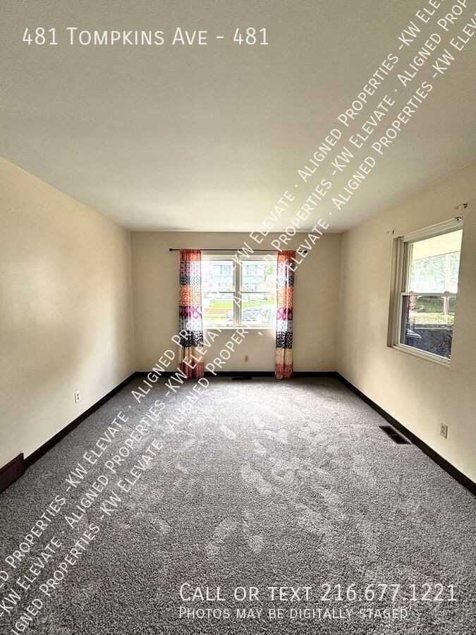 481 Tompkins Ave #481 - Photo 2 of 12