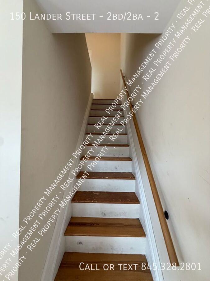 150 Lander Street - 2bd/2ba #2 - Photo 5 of 17