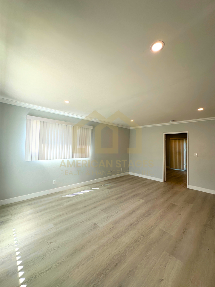 720 N G St #15 - Photo 3 of 16