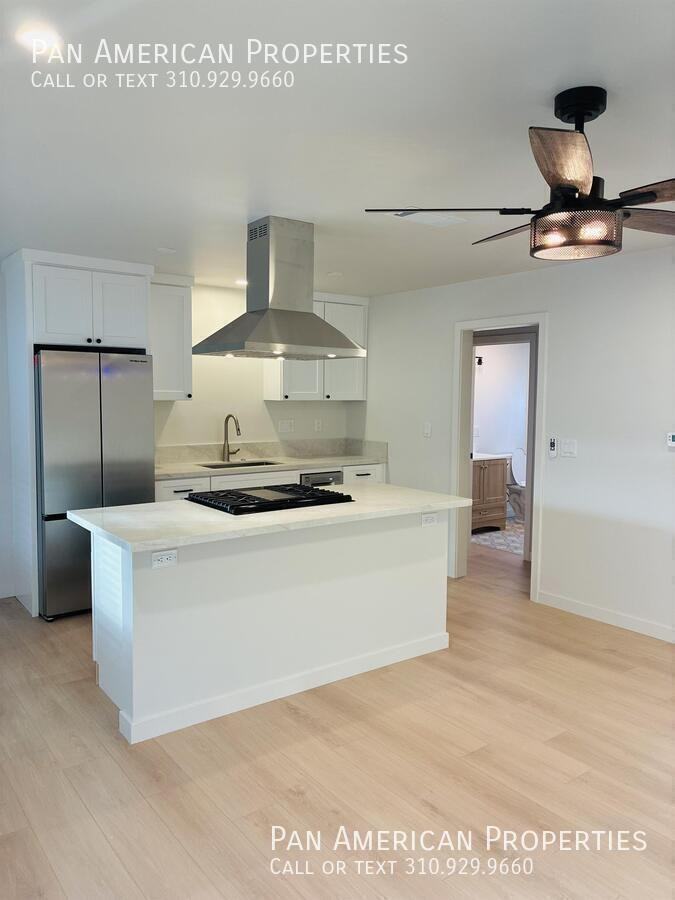 311 S Clementine St #B - Photo 2 of 6