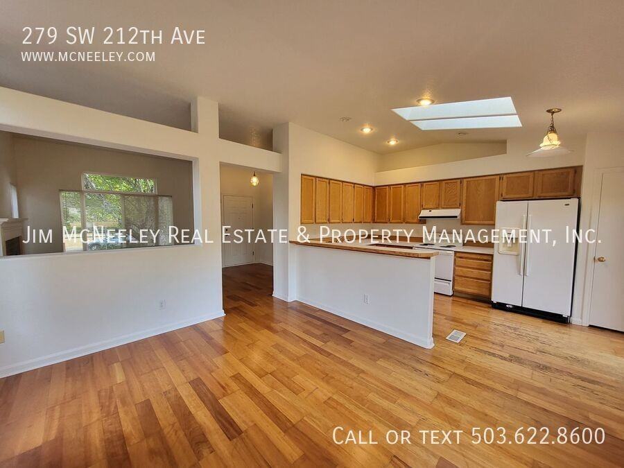 279 Sw 212th Ave - Photo 7 of 20