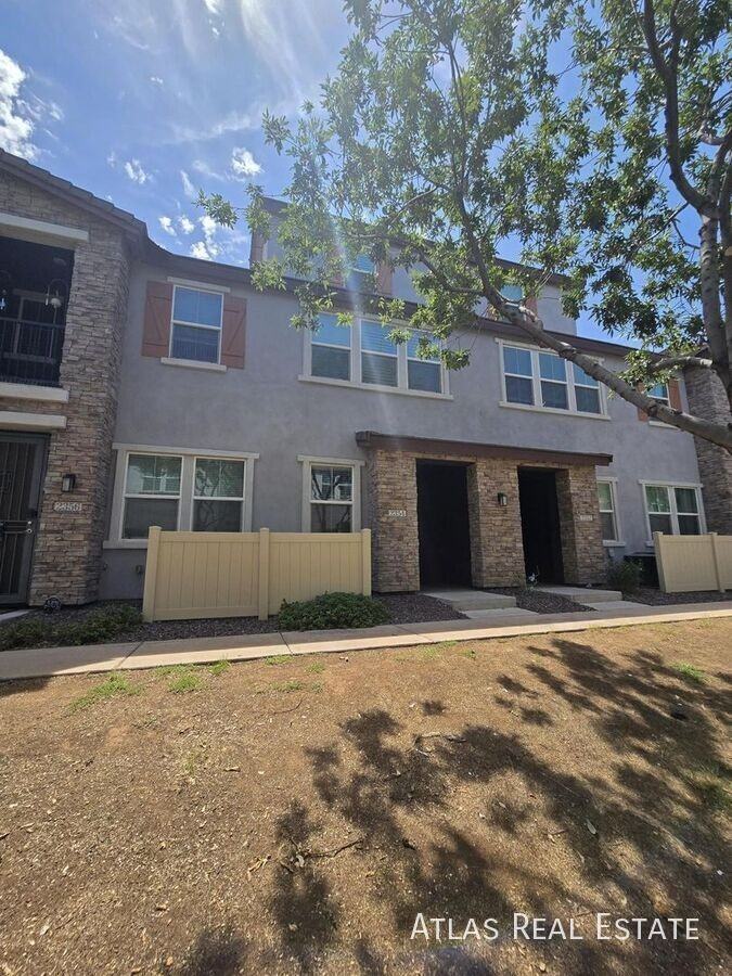 2354 E Huntington Dr - Photo 4 of 6