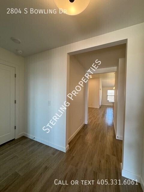 2804 S Bowling Dr - Photo 3 of 28