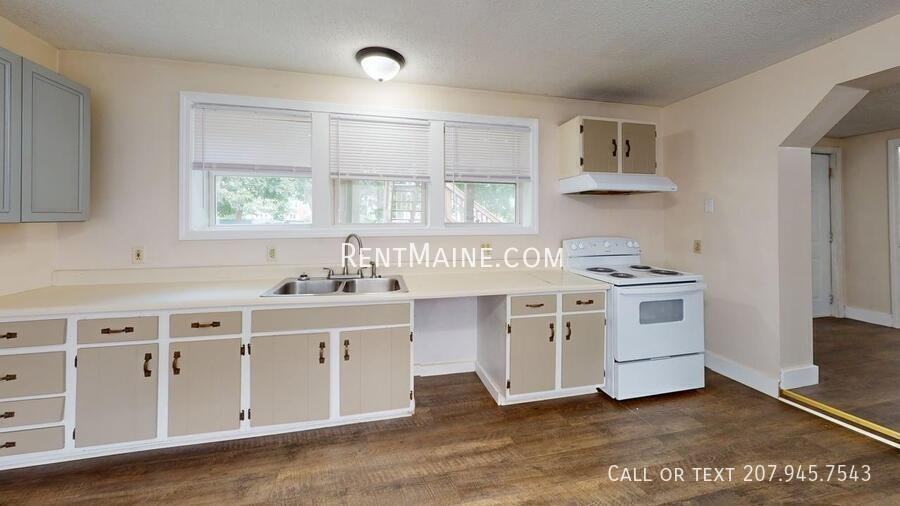 12 Spring St #1 - Photo 2 of 15