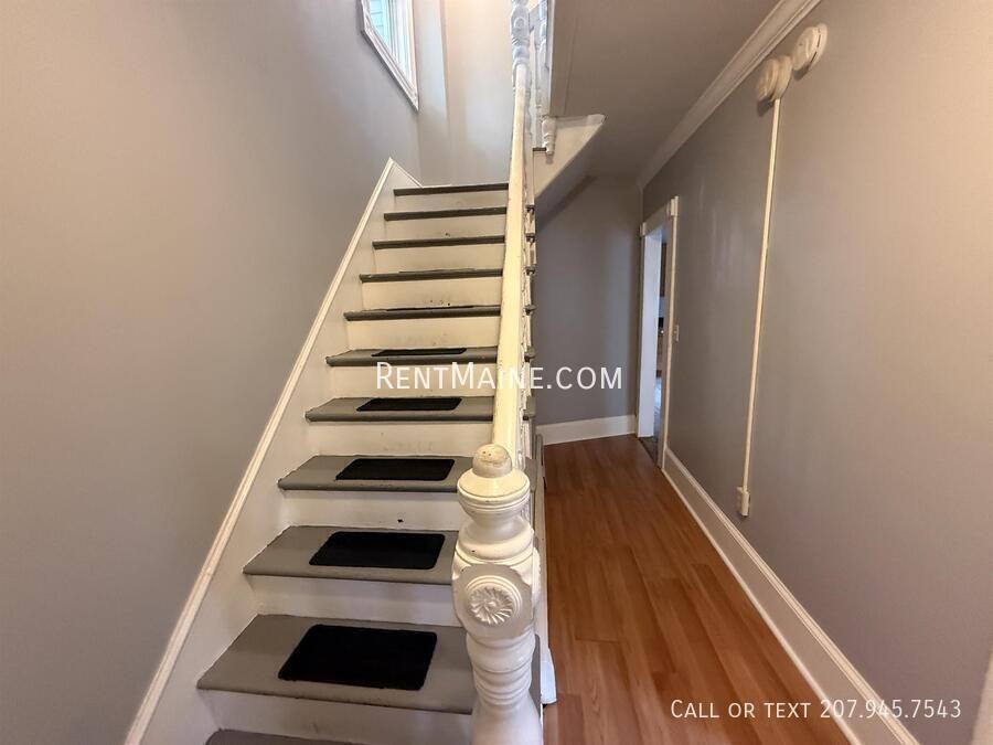 23 Dillingham St #1 - Photo 5 of 10
