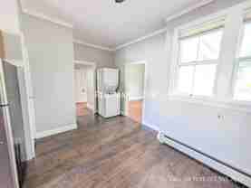 347 Hammond St - Photo 1 of 1