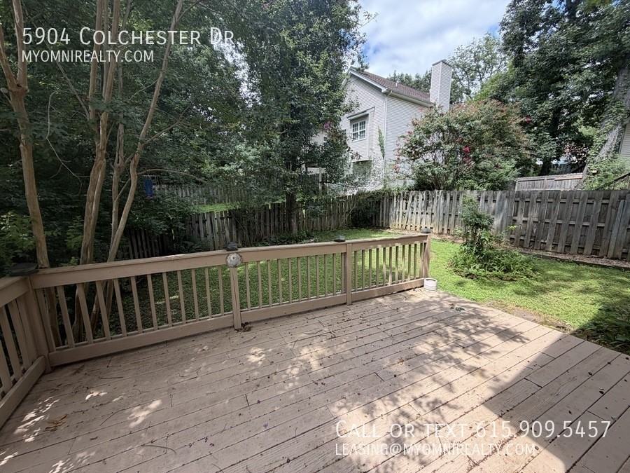 5904 Colchester Dr - Photo 4 of 24