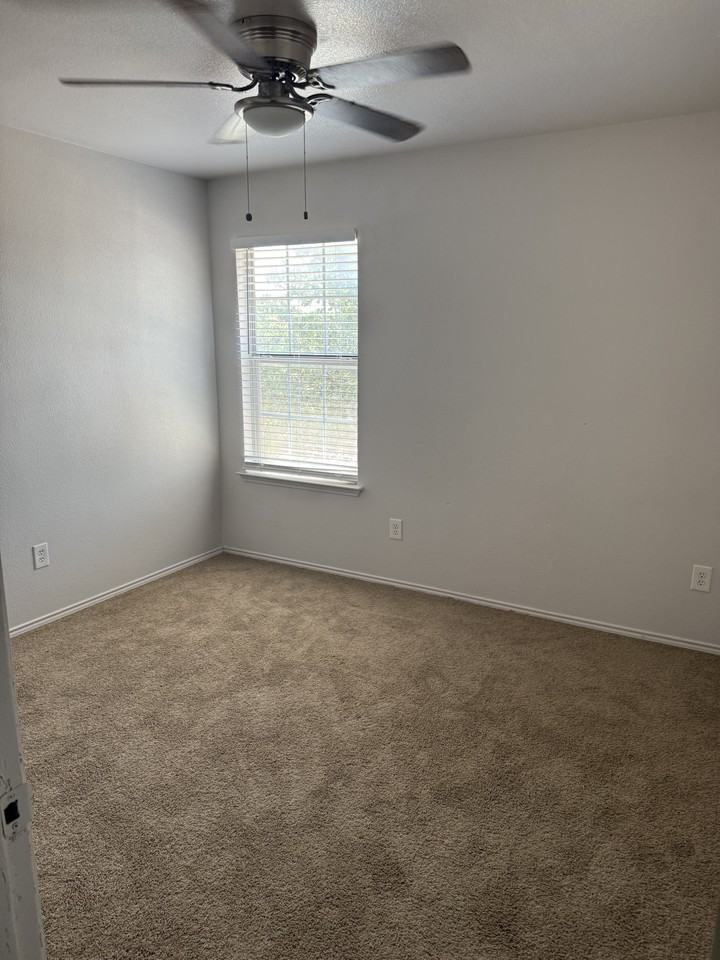 7612 Downe Dr #7612DOWNE - Photo 6 of 9