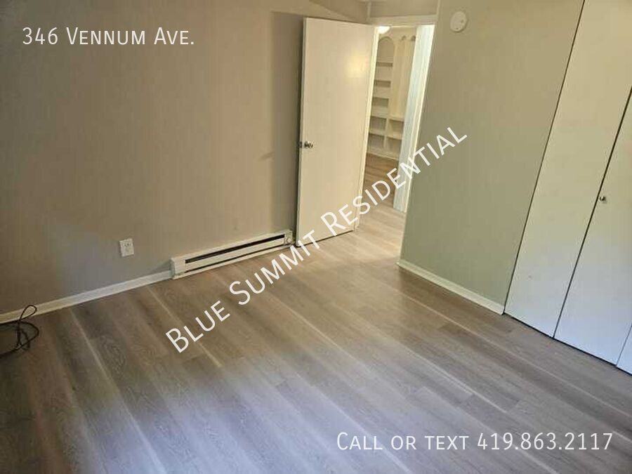 346 Vennum Ave - Photo 6 of 9