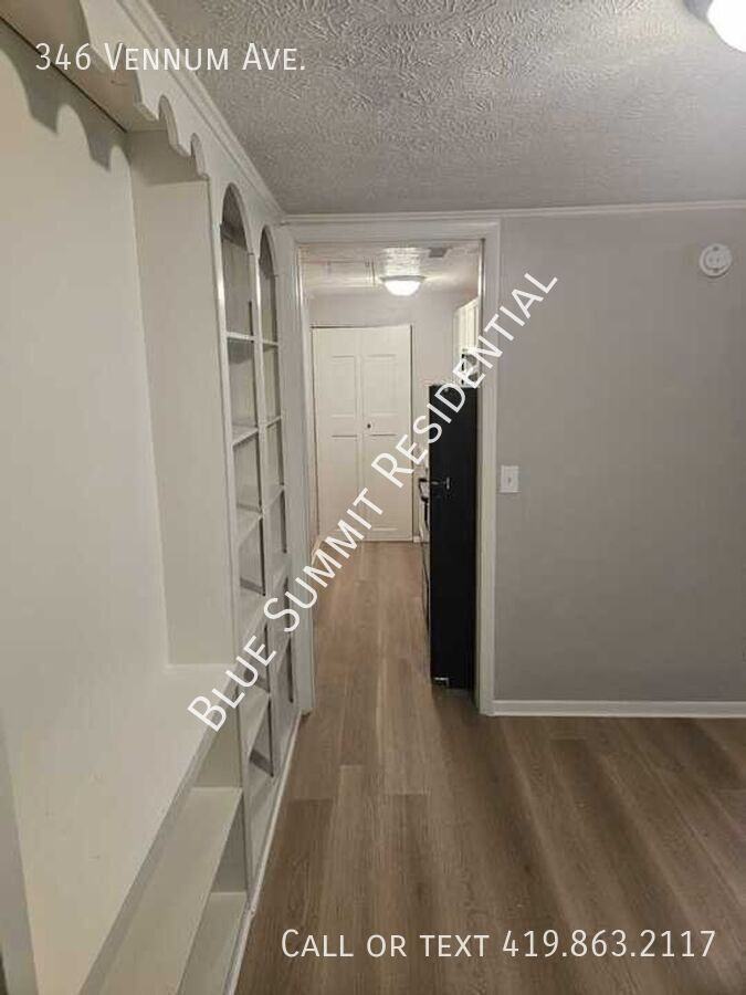 346 Vennum Ave - Photo 7 of 9