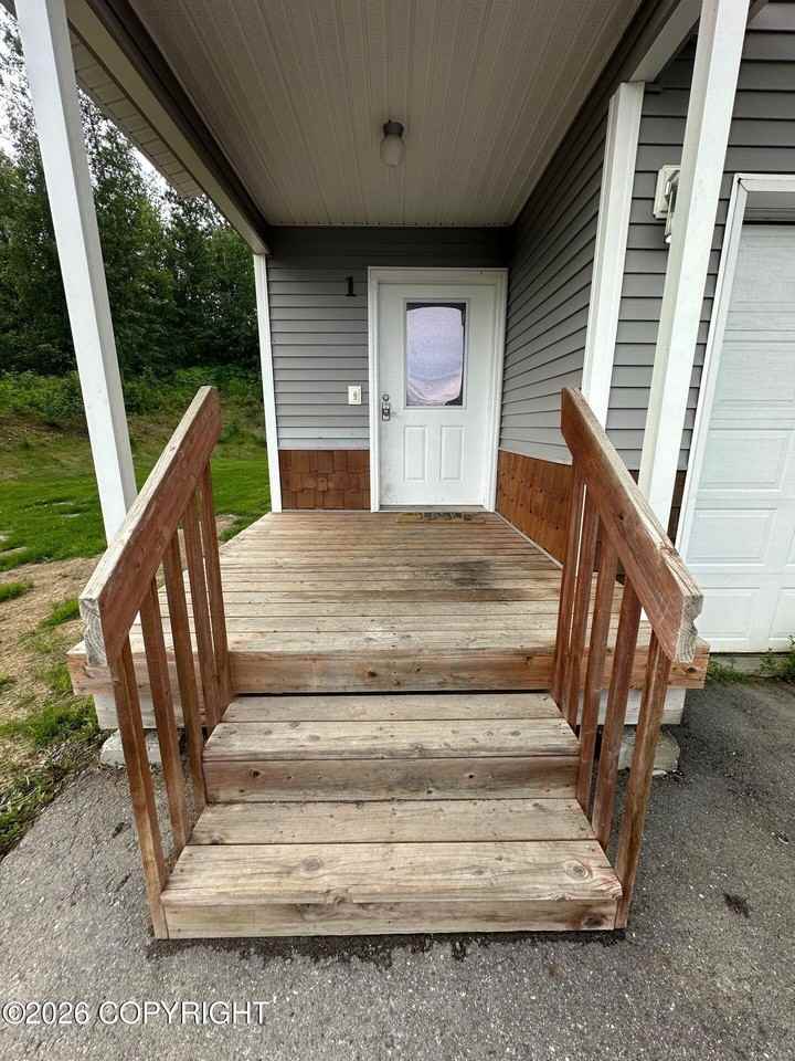 5595 S Irwin Dr #1 - Photo 2 of 25