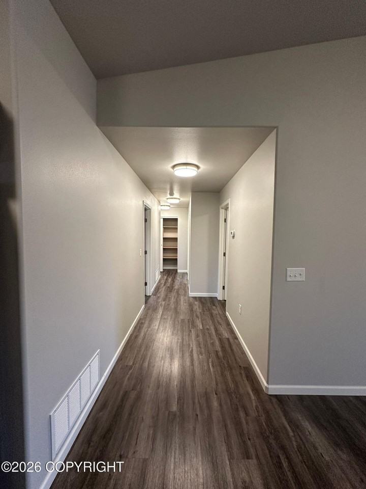 1551 N Tinitun Cir #B - Photo 5 of 18