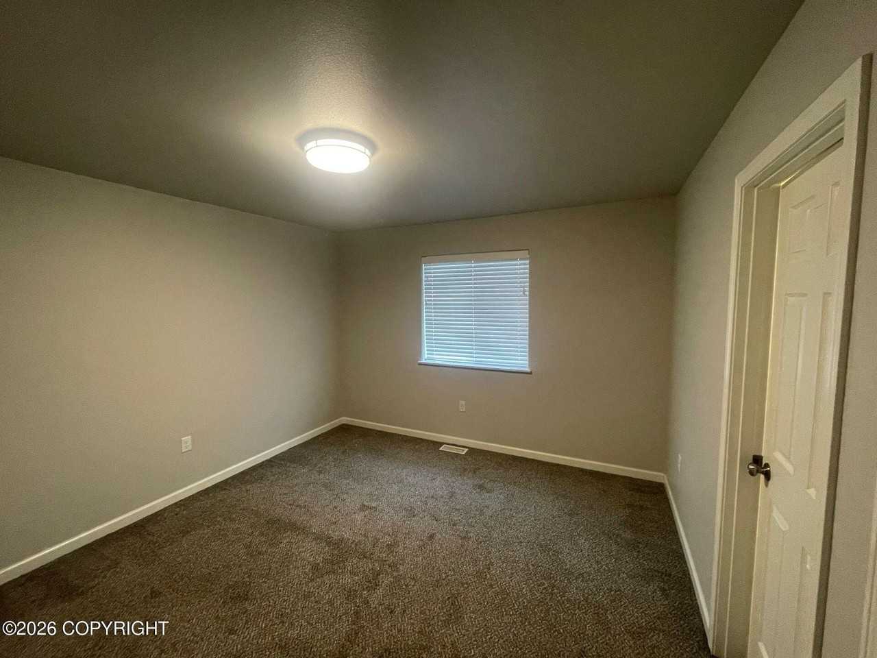 1551 N Tinitun Cir #B - Photo 7 of 18