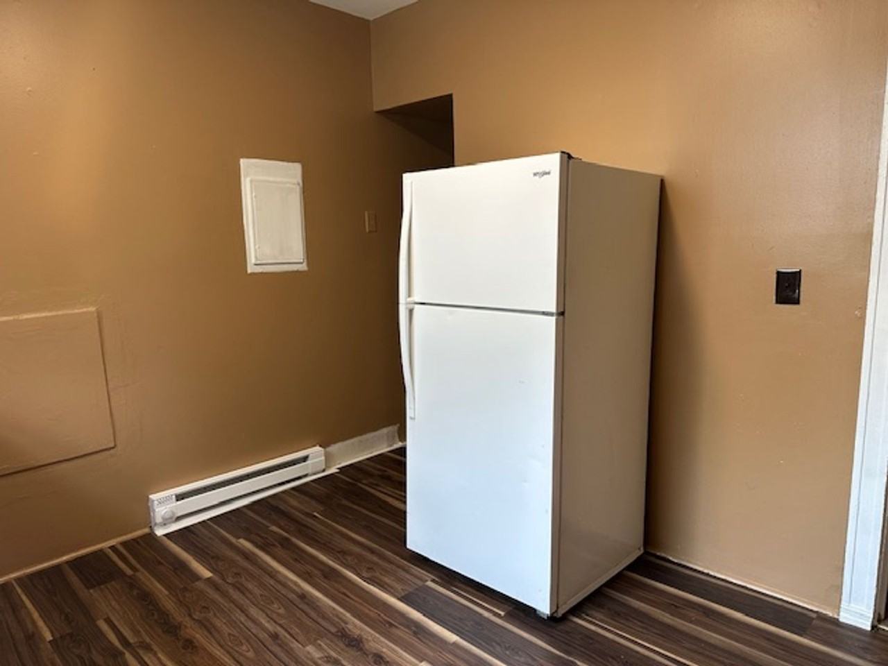 1713 State St #2 - Photo 5 of 9