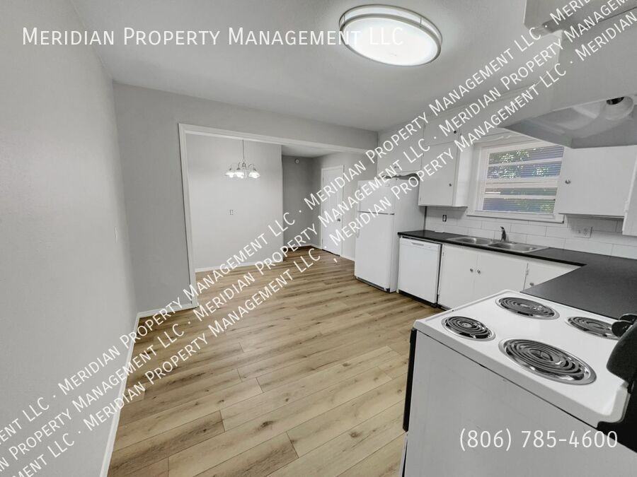 2301 35th St - Photo 6 of 26