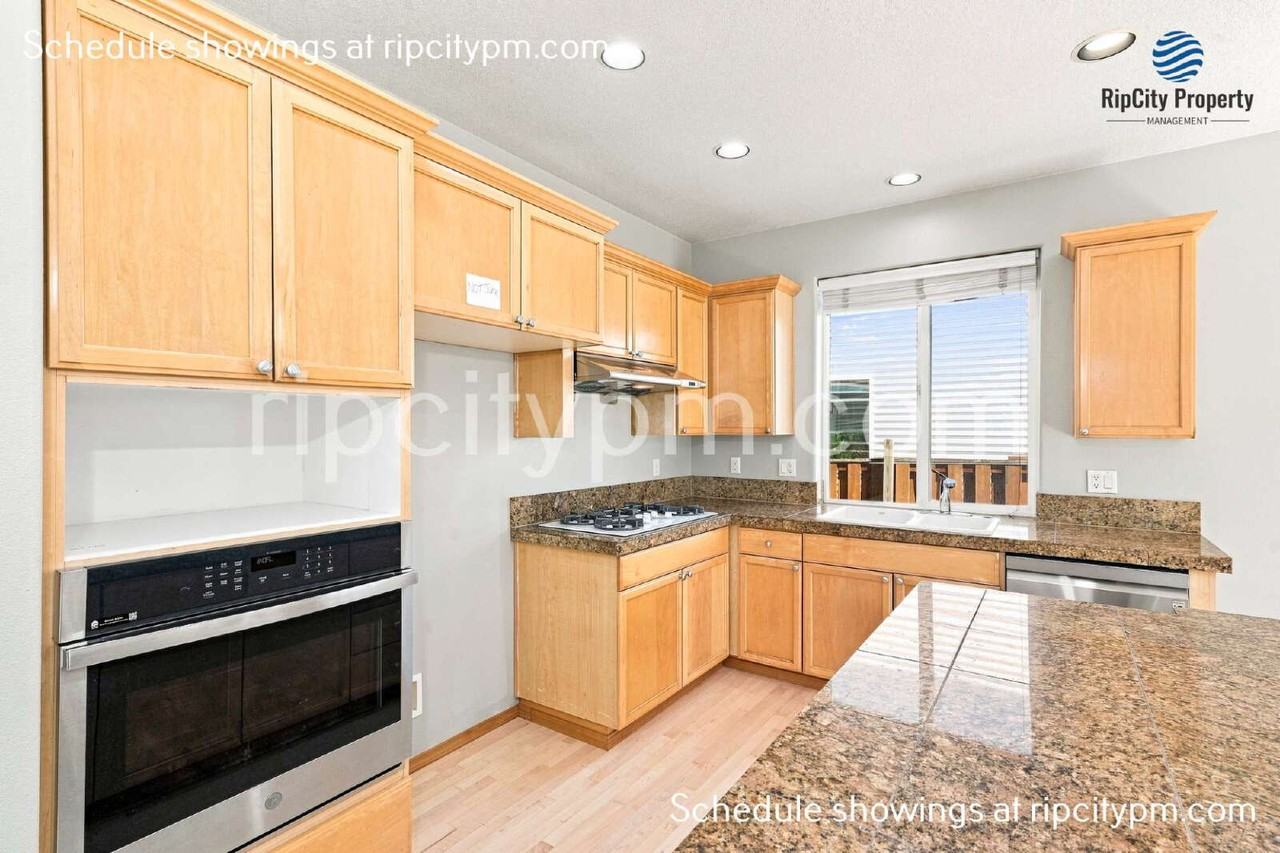 17192 Nw Tucson St - Photo 6 of 27