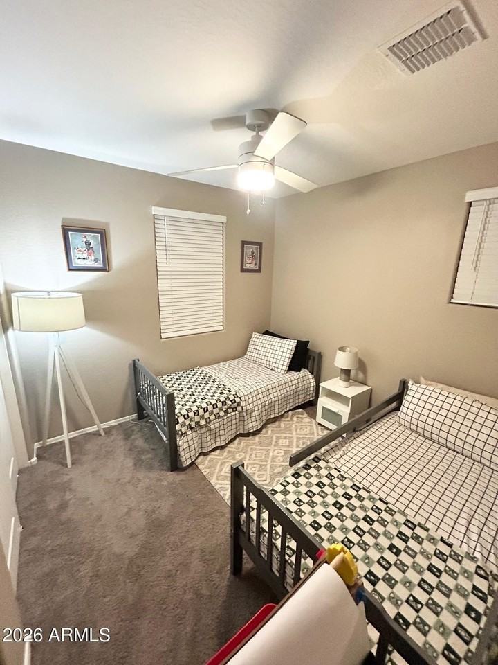 2710 N Mulberry Pl - Photo 7 of 13