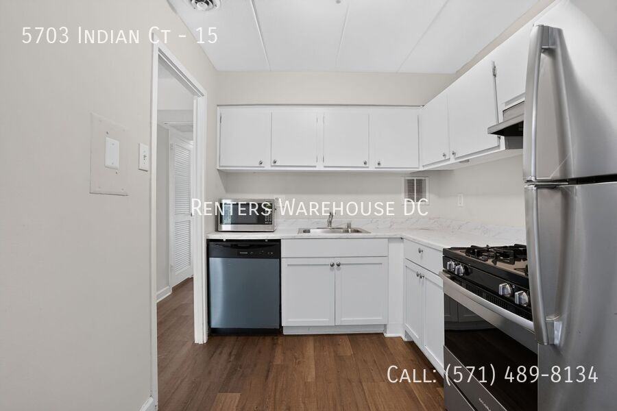 5703 Indian Ct #15 - Photo 3 of 17