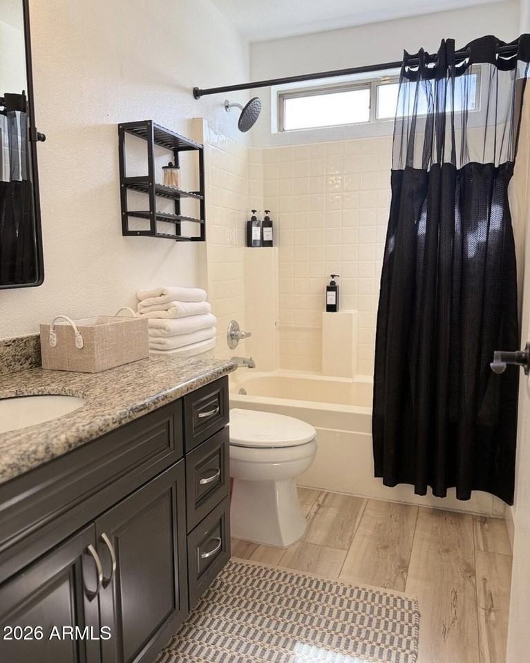 8609 W Vogel Ave - Photo 4 of 8