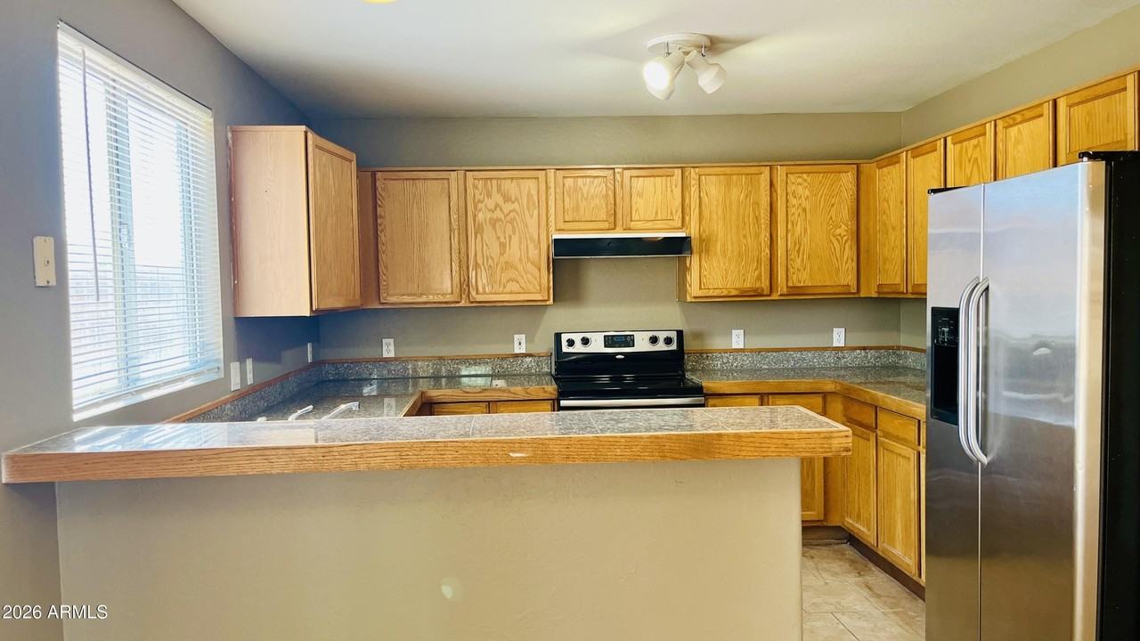 4441 N 111th Ln - Photo 4 of 20