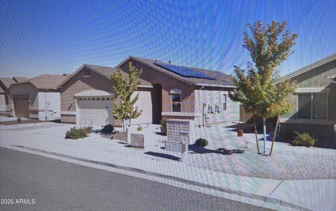 5751 N Thornberry Dr - Photo 2 of 3
