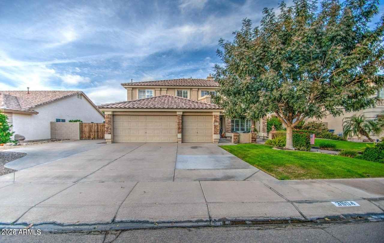 3904 E Leah Ct - Photo 3 of 50