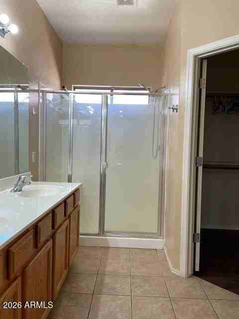 8850 W Hilton Ave - Photo 4 of 6