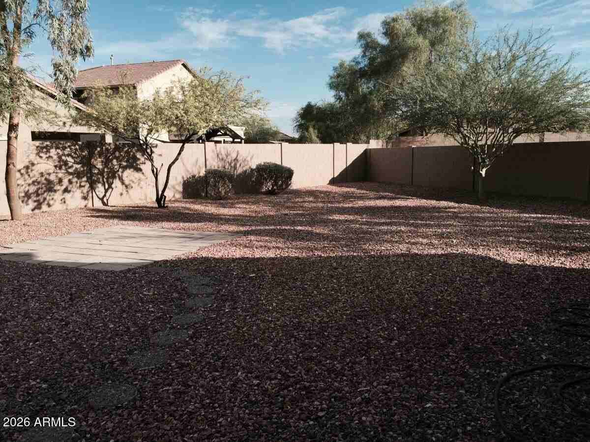 8850 W Hilton Ave - Photo 6 of 6