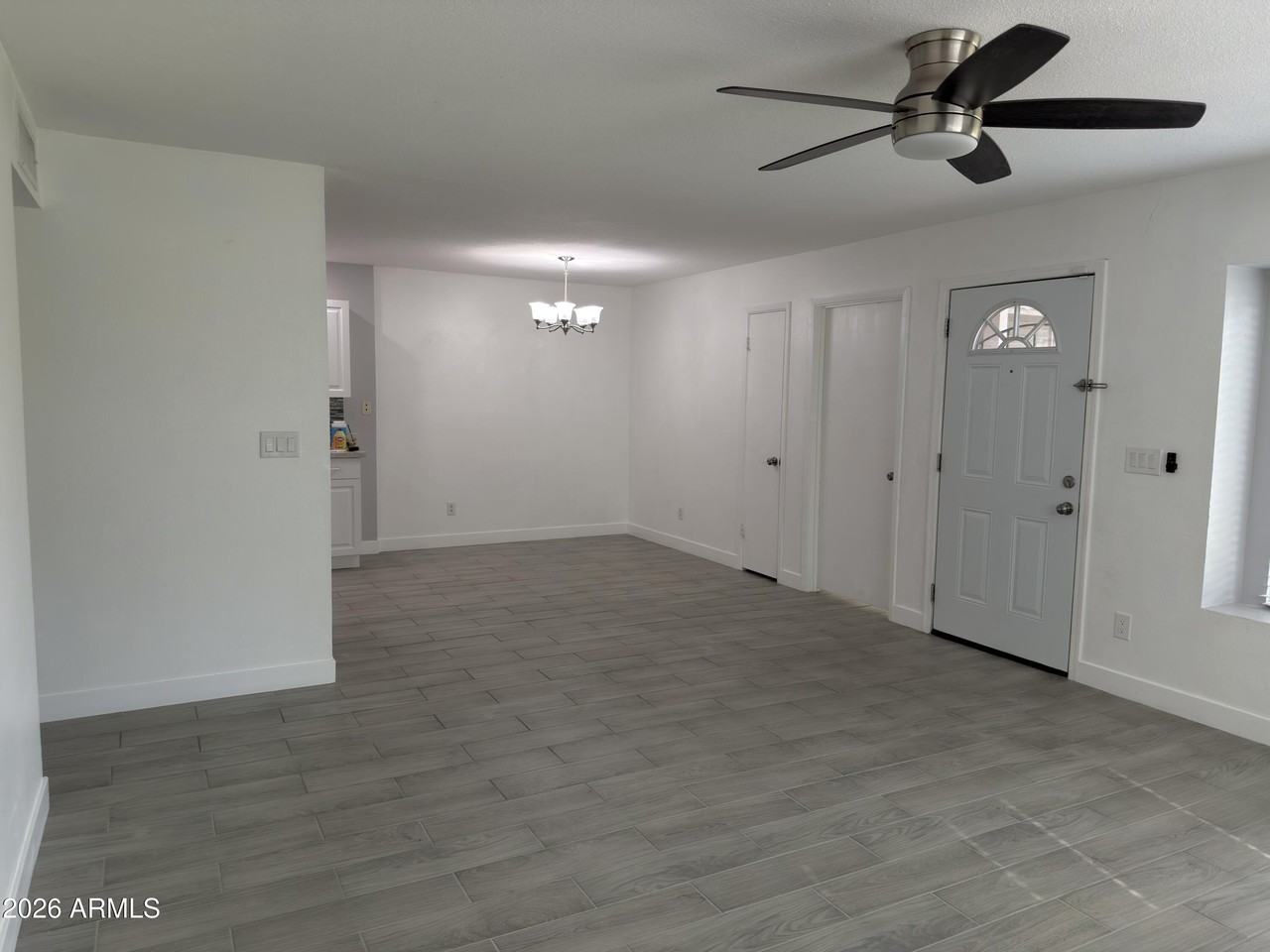 3211 E Calypso Ave - Photo 5 of 23