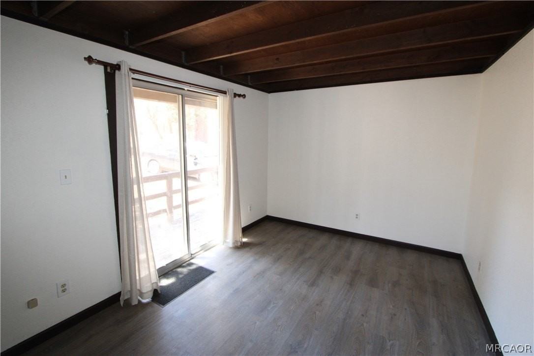 898 Los Angeles Ave - Photo 6 of 16