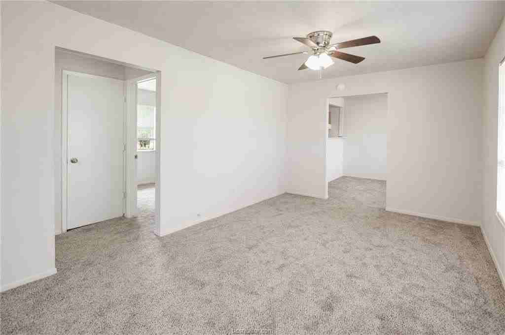 16077 State Highway 36 S - Photo 5 of 11