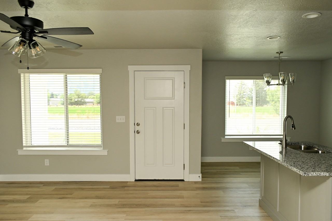 2221 S 1180 W #1 - Photo 3 of 22