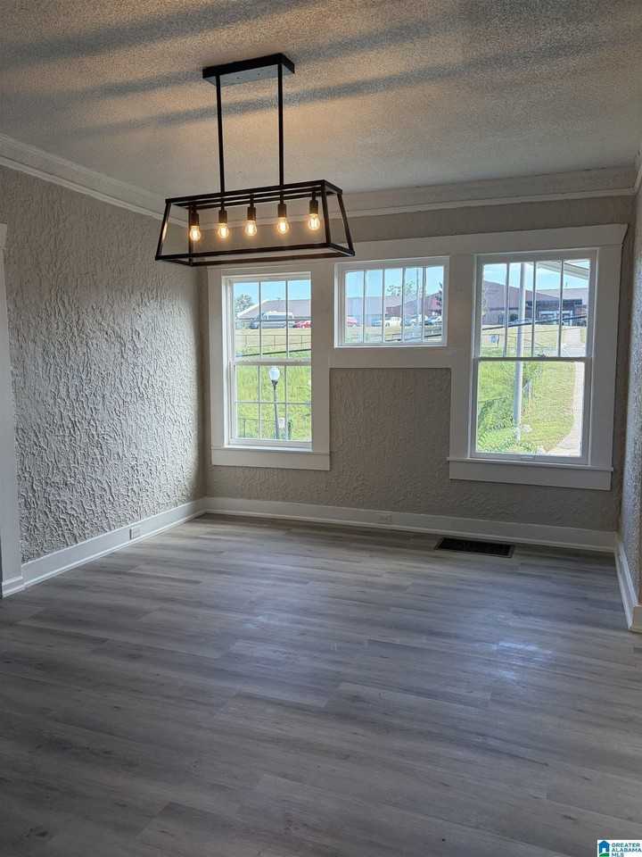 8044 5th Ave N - Photo 6 of 14