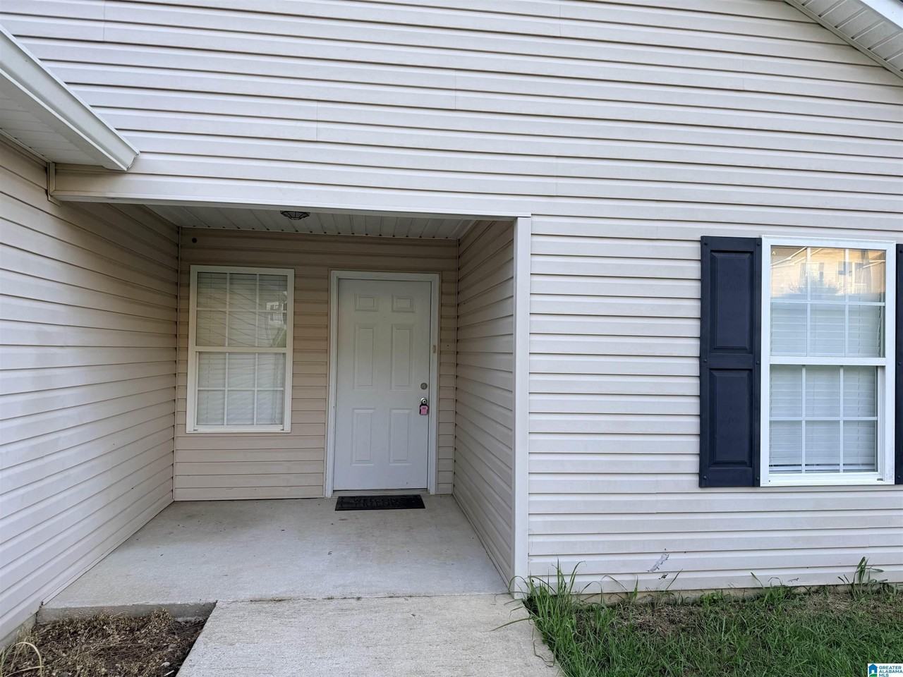 105 Hills Mine Ave - Photo 2 of 19