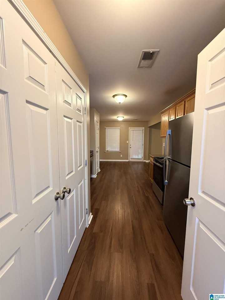 105 Hills Mine Ave - Photo 4 of 19