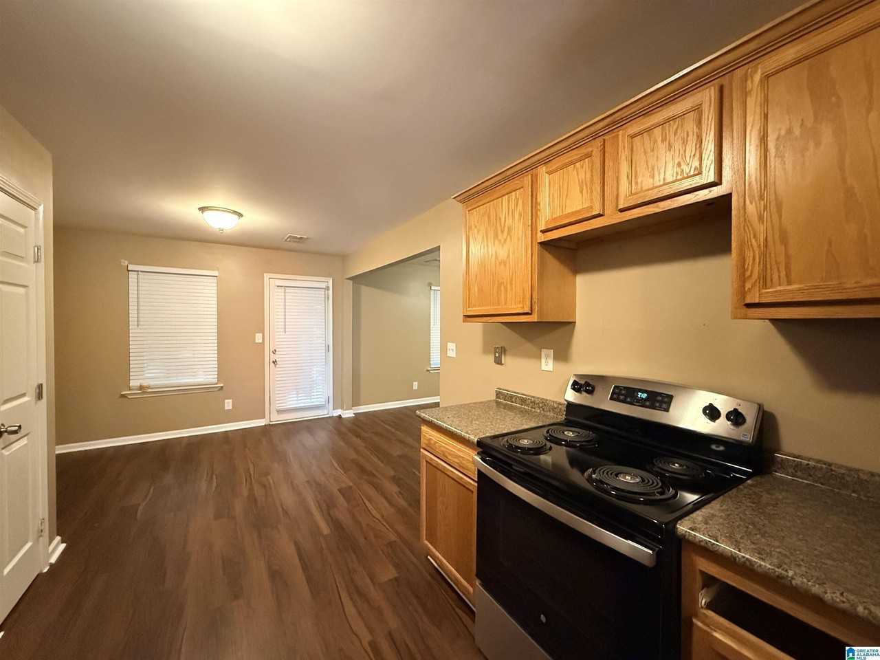 105 Hills Mine Ave - Photo 6 of 19