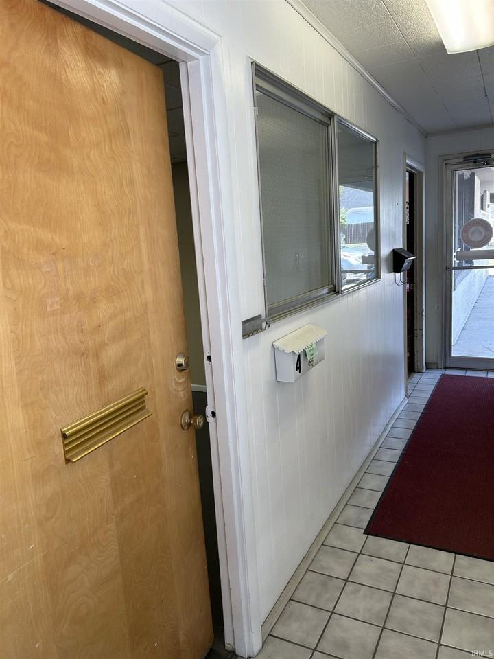 118 - #4 S Rogers Street - Photo 2 of 8