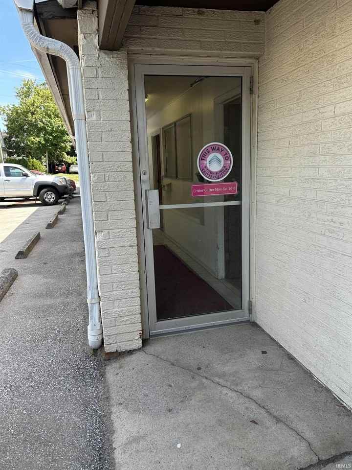 118 - #4 S Rogers Street - Photo 5 of 8