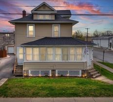 401 W Elm St - Photo 1 of 1