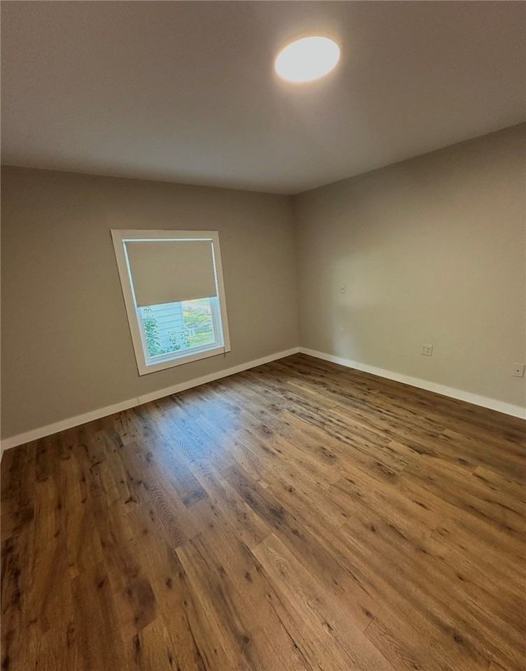 1116 Walnut St - Photo 7 of 8