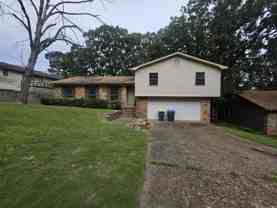12320 Shawnee Forest Dr - Photo 1 of 1