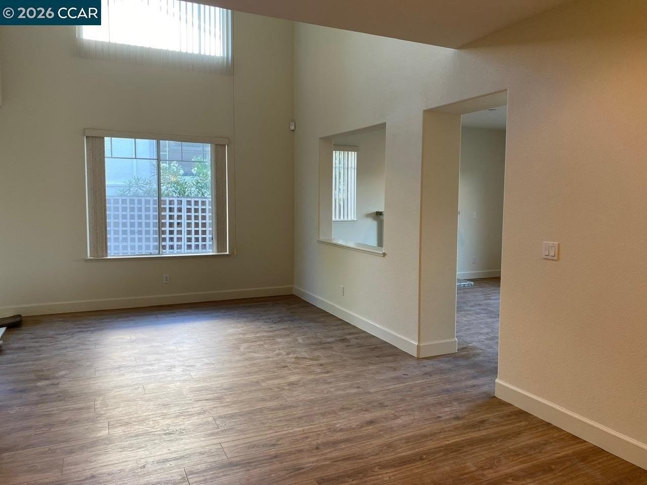 171 Shadowhill Cir - Photo 4 of 40