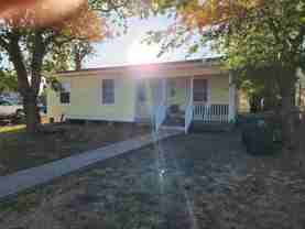 133 E Vanderbilt Dr - Photo 1 of 1