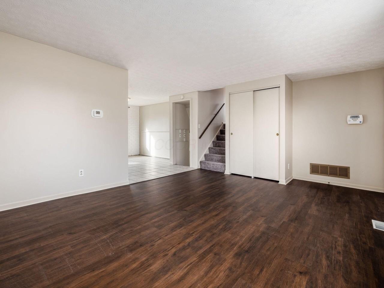 2411 Red Rock Blvd - Photo 3 of 25