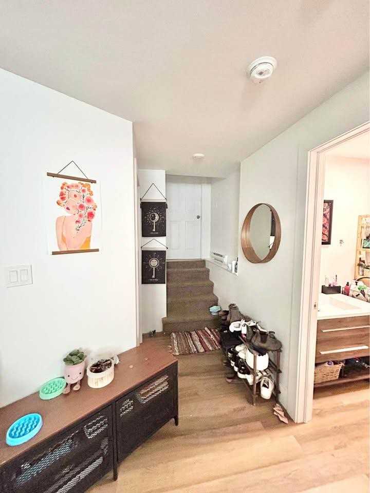 273 Gibson St - Photo 7 of 9